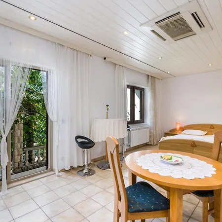 Nada Apartment