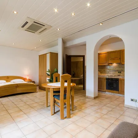 Nada Apartment *